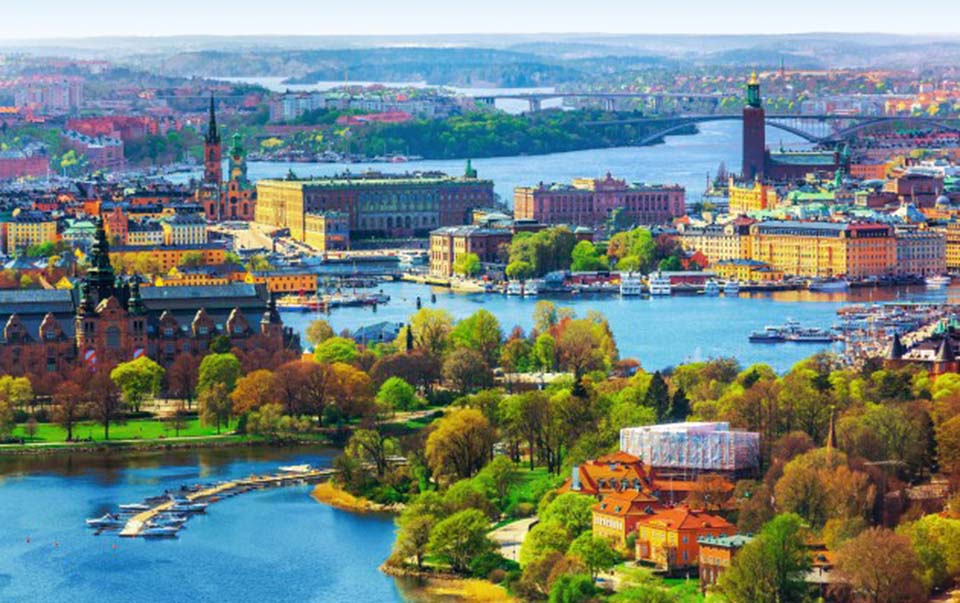 Booking Flights to Stockholm: Tips for a Seamless Journey